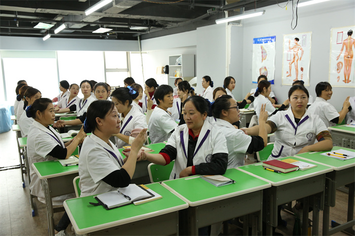 1663293752701970.jpg 培訓(xùn) (3).jpg